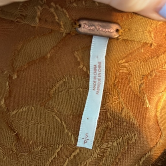 Free People Blouse Top Boho Peasant Mustard Size Small - Picture 6 of 8